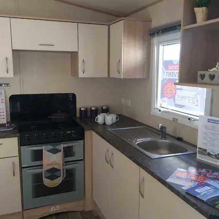 Isle Of Wight Caravan Hotel Shanklin Buitenkant foto